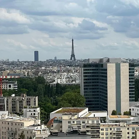 Apartment Le Richelieu Courbevoie